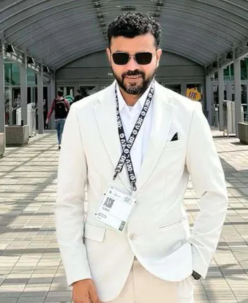 M Asif Rahman, Founder of StoreSEO, at a Shopify developer event